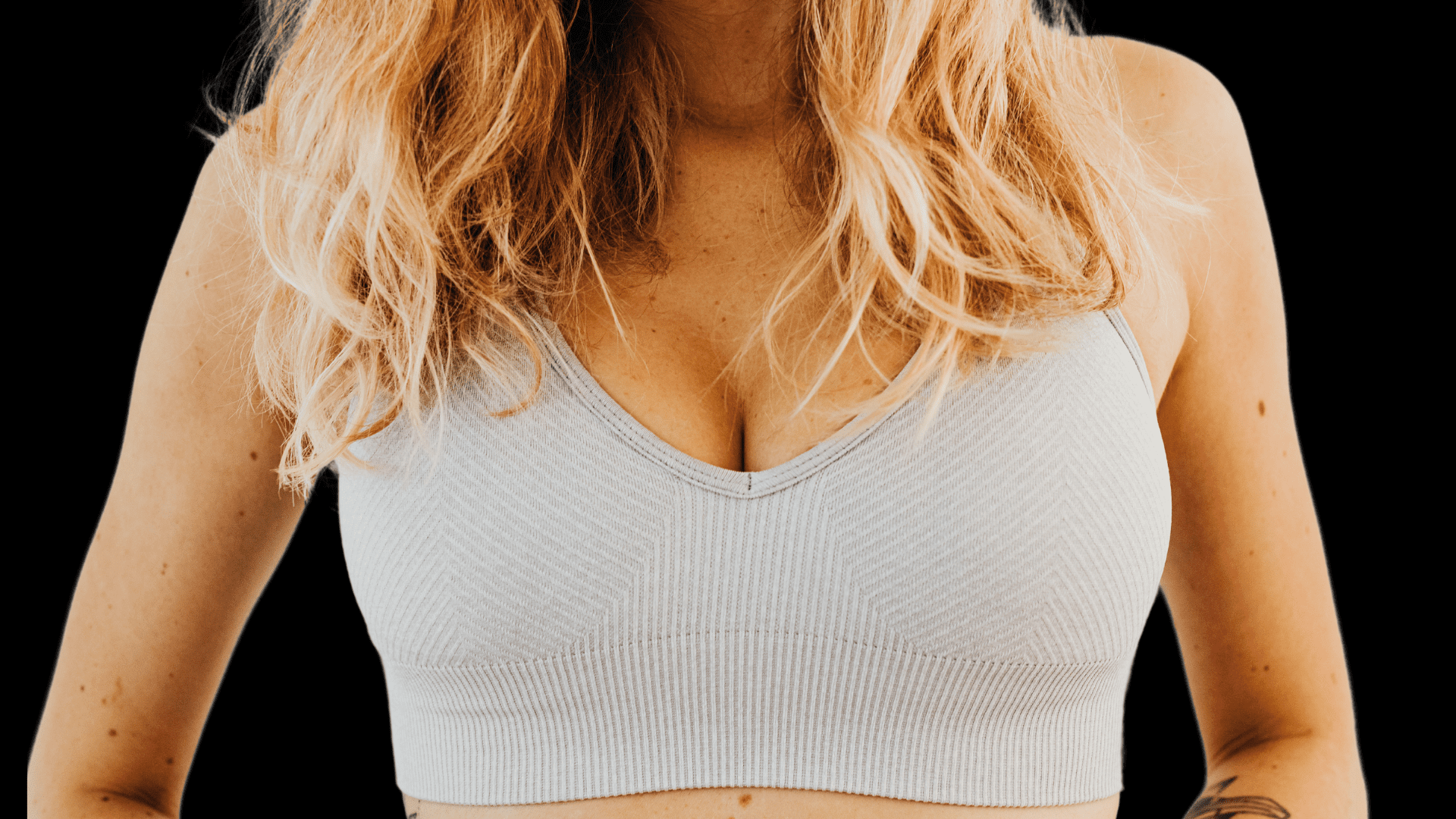 Teardrop vs. Round Breast Implants - A Guide by Dr Rory 1 Round vs. Teardrop Breast Implants