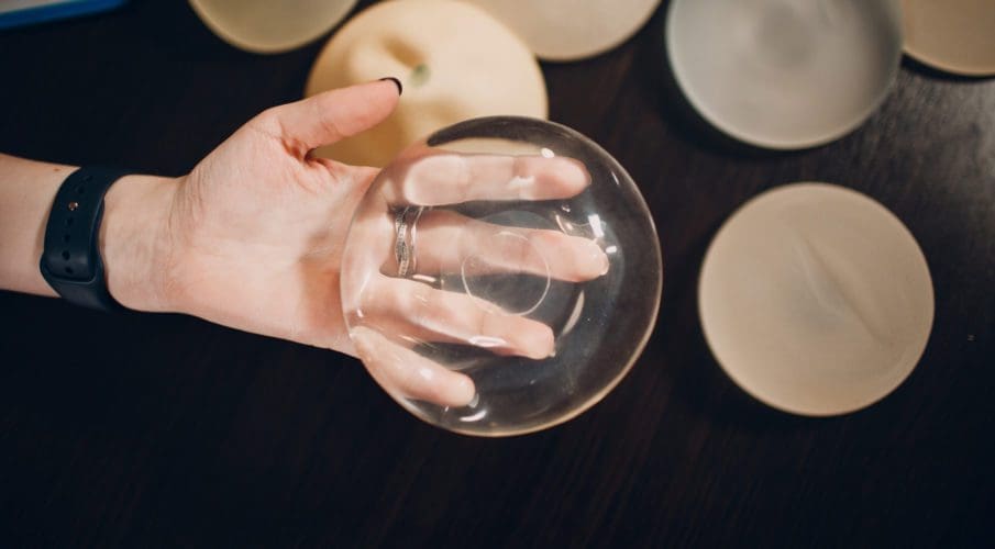 breast implant rippling